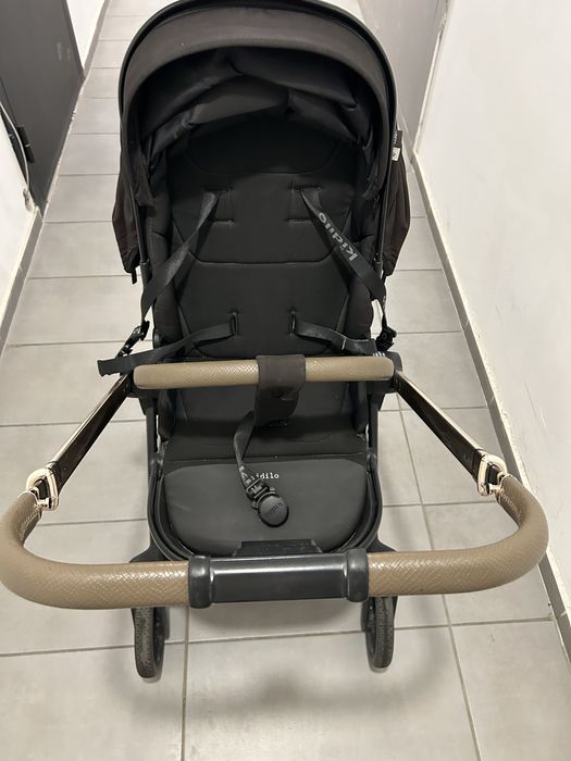 Коляска прогулочная Kidilo