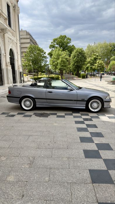 Bmw 320 i cabrio e36 Vehicul Istoric