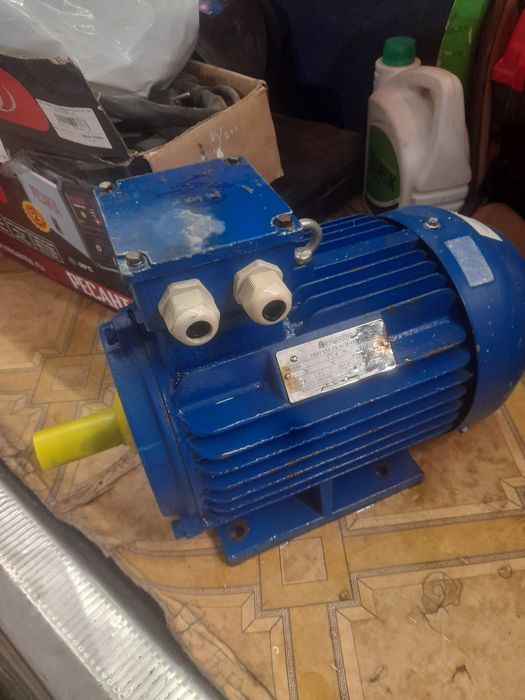 Асинхронный двигатель