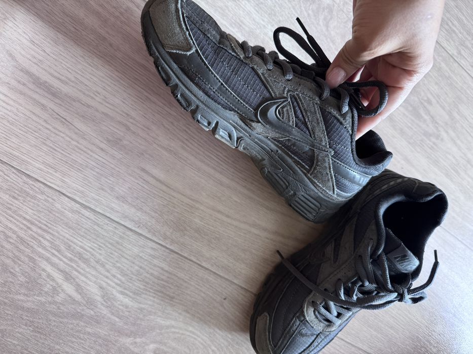Кроссовки Nike 38 размер на мальчика