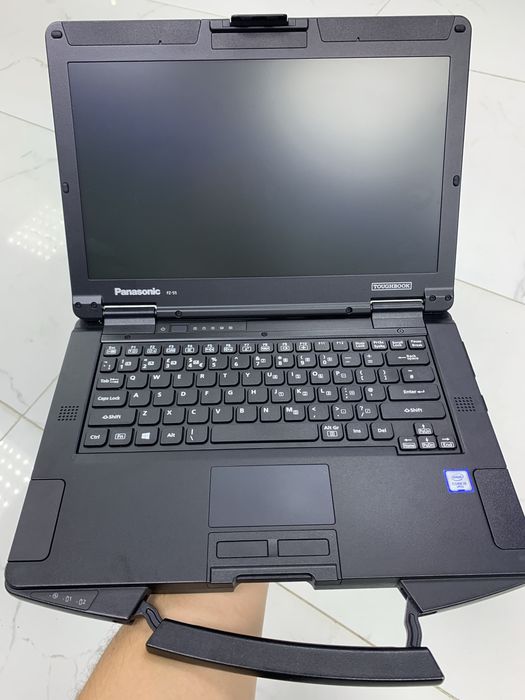 Panasonic FZ-55 core i5-8365U