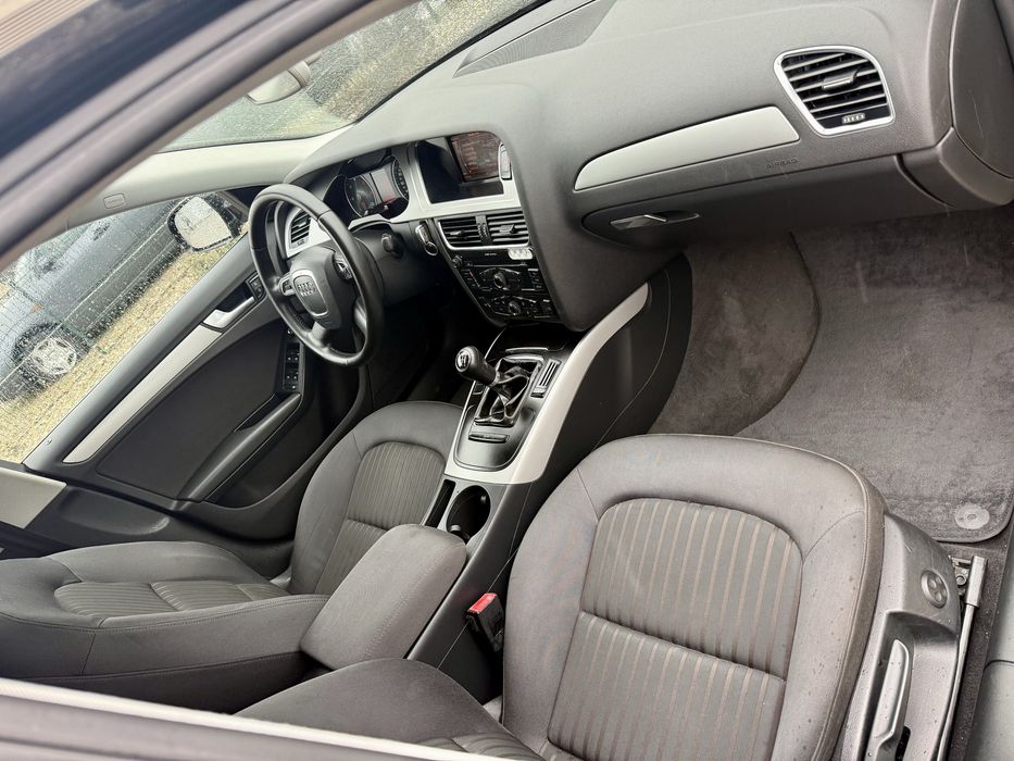 /// AUDI A4 B8  /// 2.0D   2011 // EURO 5