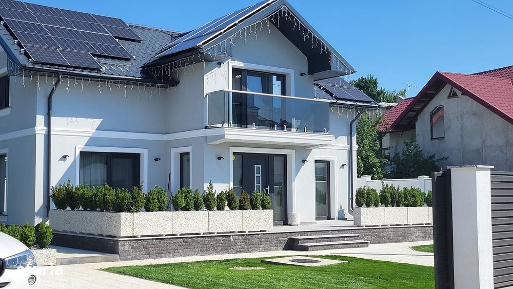 Casa cu etaj, finisaje premium, zona Bucovina