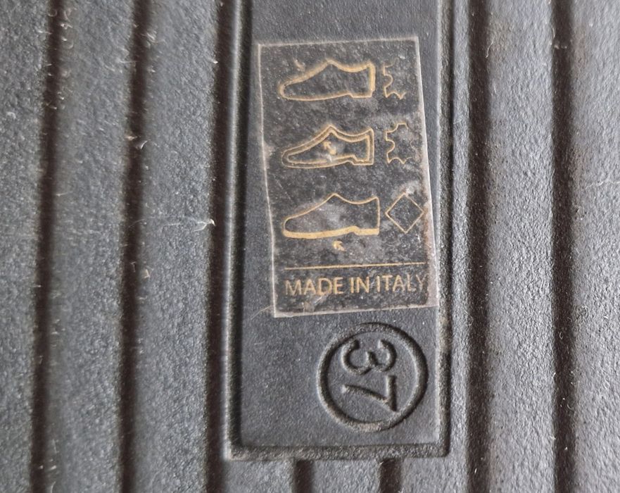 Шлепанцы итальянского бренда Lestrosa  37