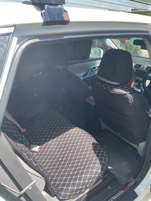 Продам Toyota Mark zio 2010 года