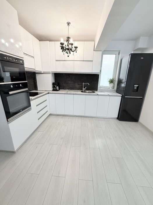 Vila P+1E+pod, Drm. Binelui, Grand Arena Mall, Sectorul 4, Proprietar