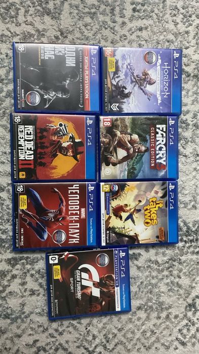 Продам PS 4 очень хорошее состояние