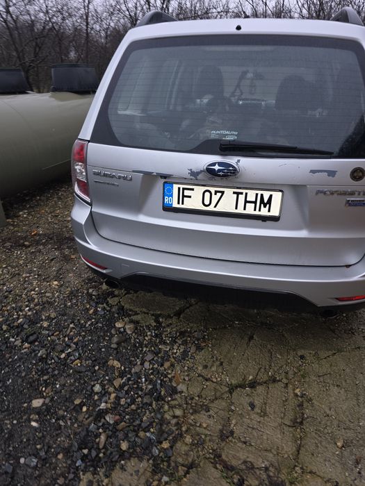 Subaru Forrester piese  CUTIE VITEZE