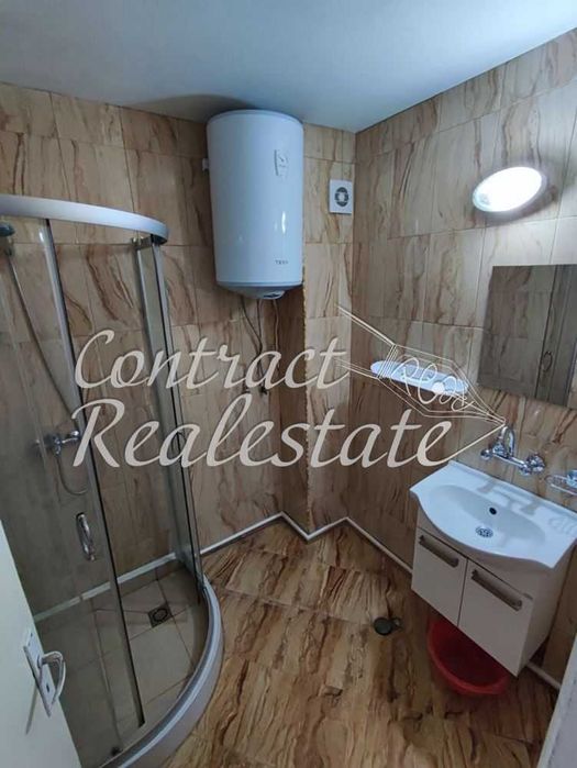 Дава се под наем Двустаен апартамент в Варна, Център - 58 кв.м за 357 € - Снимка #2