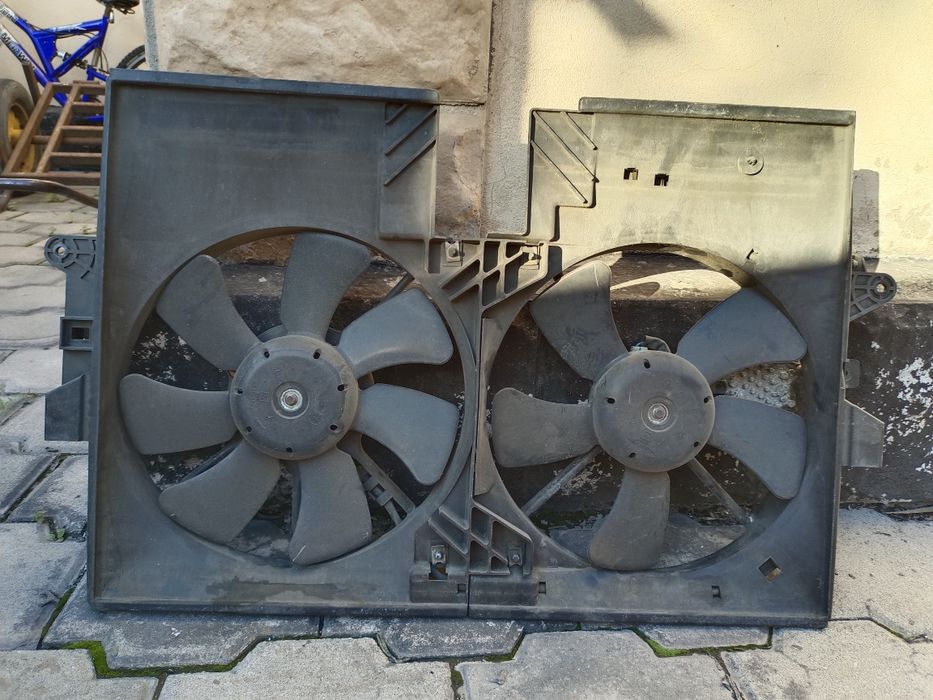 Вентилятор Mazda Tribute