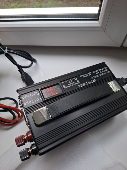 Vînd încărcătoare 14,6v/40 Ah  și 14,6/100 Ah