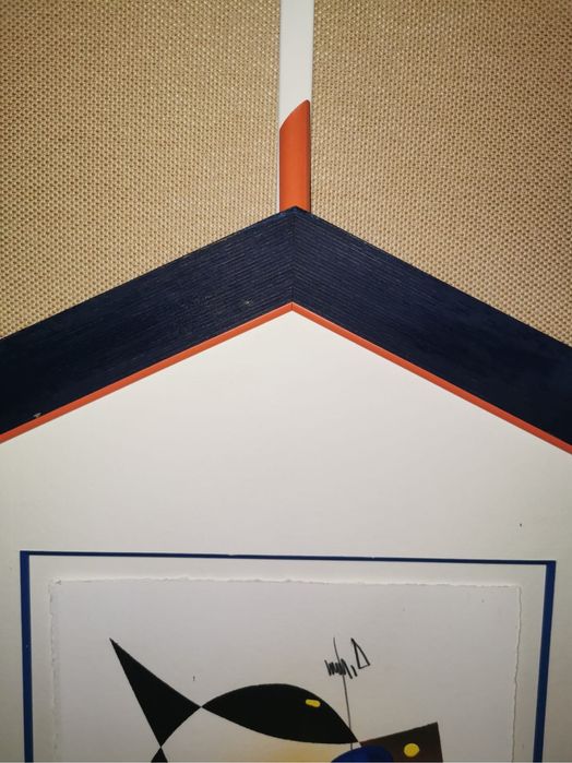 Картина абстрактна сюрреалистична в синя рамка ръчно изработена хартия