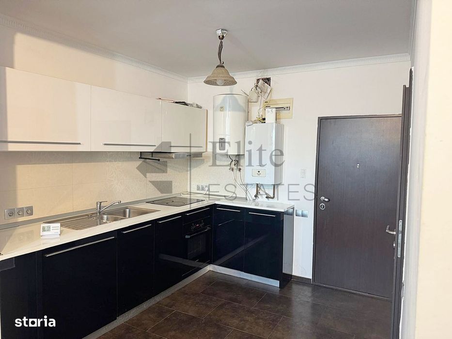 Apartament de inchiriat tip penthouse cu 2 camere Central