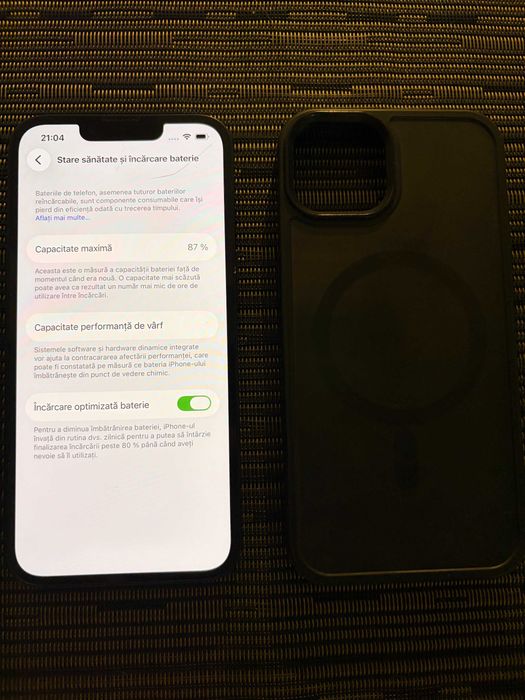 Vand Iphone 13 Black 128 GB - Stare foarte buna