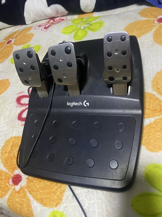 Volan Logitech g29 + schimbator