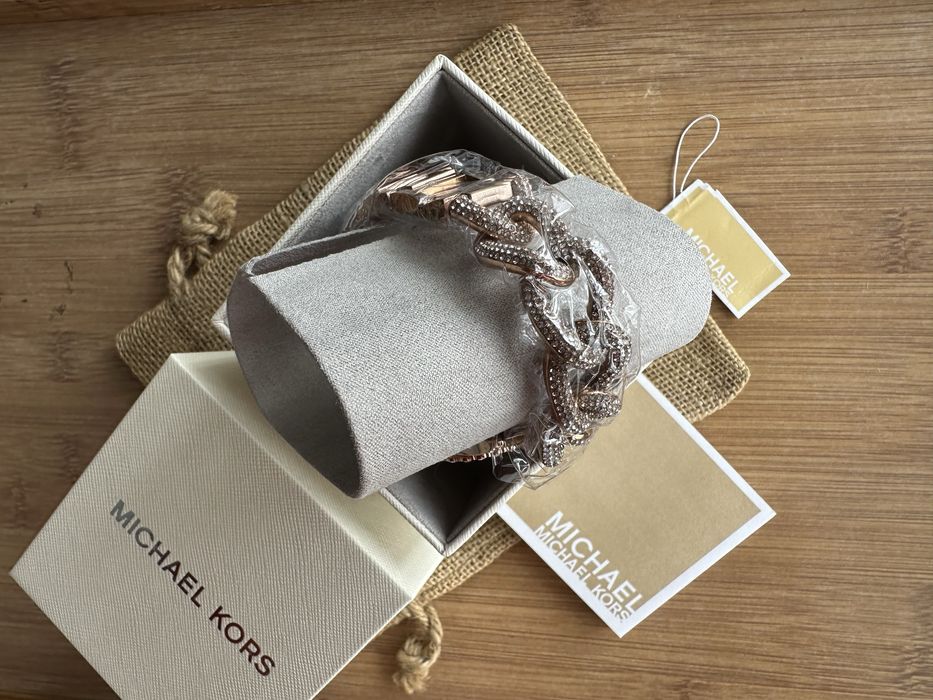 Ceas Michael Kors de dama Layton MK4654