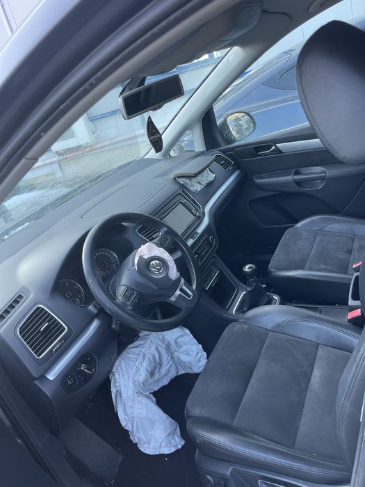 Продавам VW Sharan 2013 г. на части