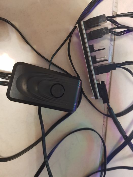 Benzi led pentru PC, controlere pt benzi cu leduri ventilatoare cu led