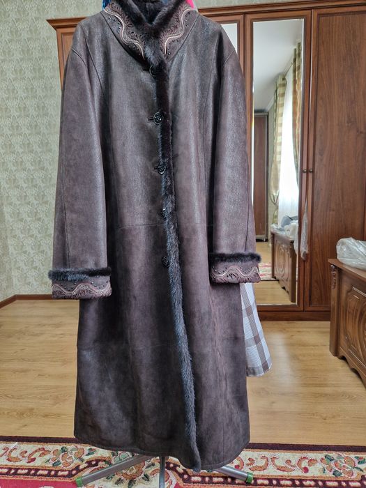 Дубленка , плащи