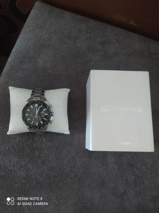 Продам часы casio edifice