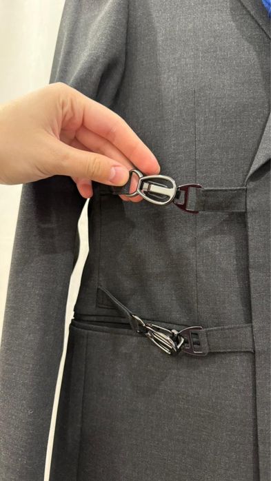 Классический костюм