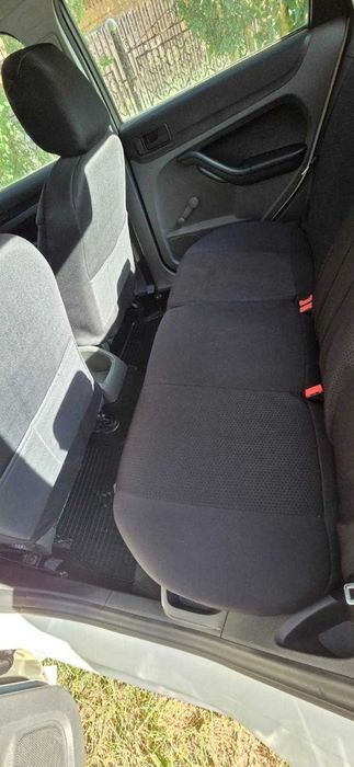 Autoturism Ford Focus 2005