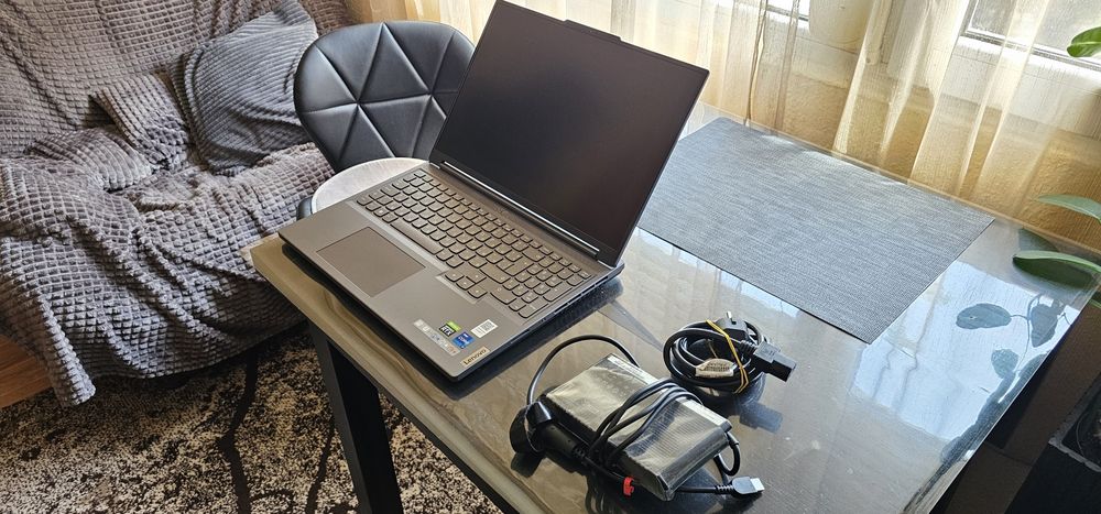 Лаптоп Lenovo Legion Slim 5