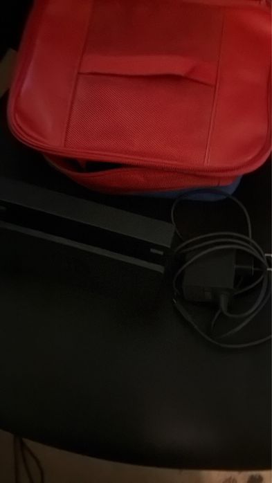 Комплект Nintendo Switch + 128GB MicroSD + Бонус Контролер и Голяма чанта за пренасяне