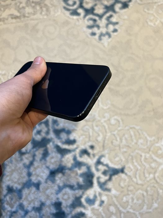 Продам Iphone 13 128gb