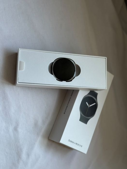 Продаю Samsung Galaxy Watch 8 44mm