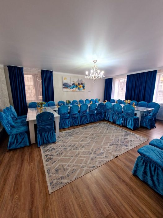 Продам столы и стулья