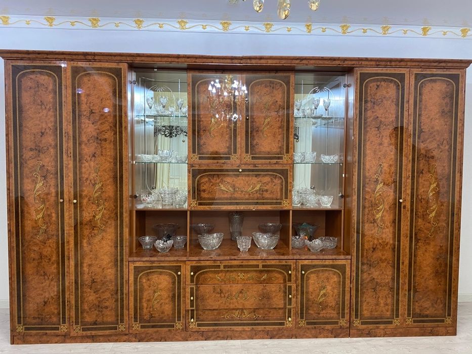 Гарнитура сатылады