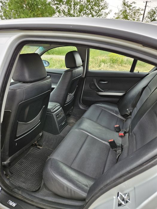 Vand E90 stare impecabila