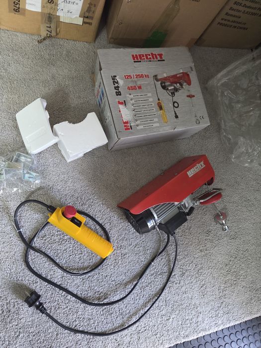 Troliu electric Hecht 8425