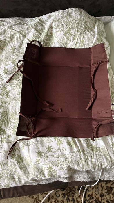 Сет готварска престилка и панерче