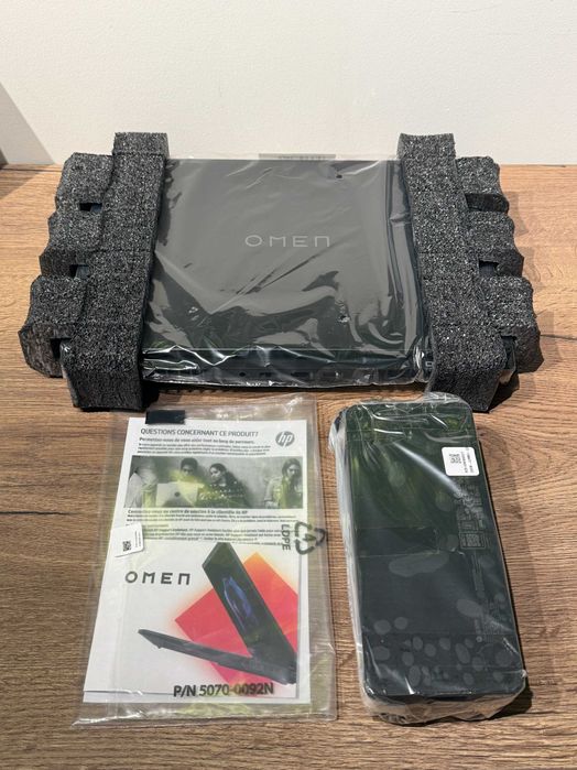 Laptop Gaming HP OMEN MAX 16 OLED 240Hz Ultra9 275HX 32GB RTX 5080 2TB