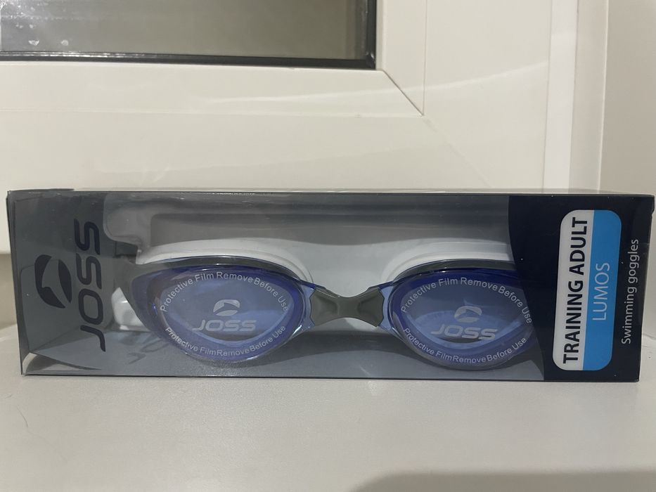 Очки для плавания от фирмы JOSS