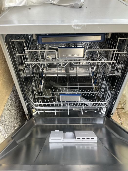 Съдомиялна  GRUNDIG.  70€