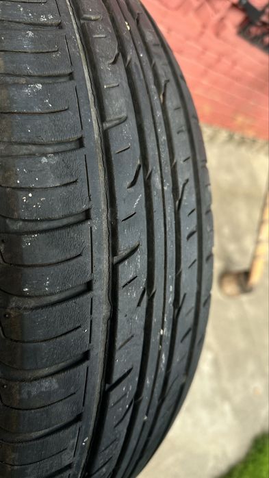 Продам баллоны R17 225/65 Dunlop