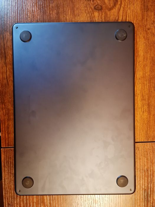 MacBook Air 2022 M2 8core 256GB SSD 8GB  13.6 Retina Display IMPECABIL