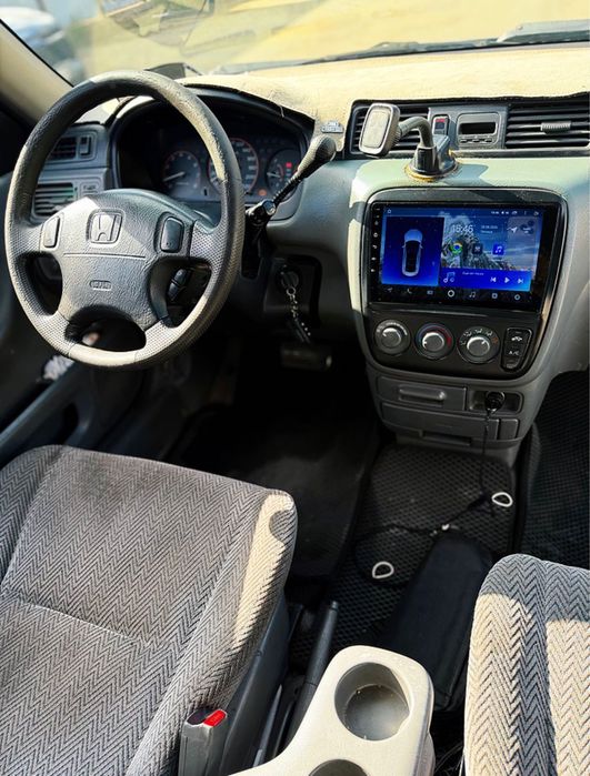 Продам Honda CR-V!