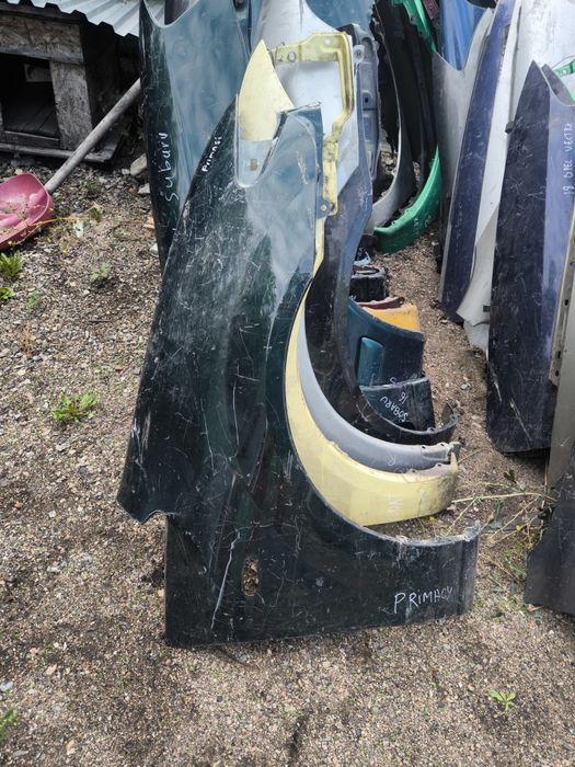 Крыло правое Мазда примаси