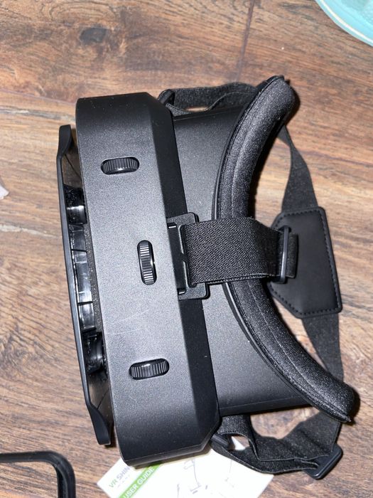 VR очила за телефон –  (Android & iPhone)