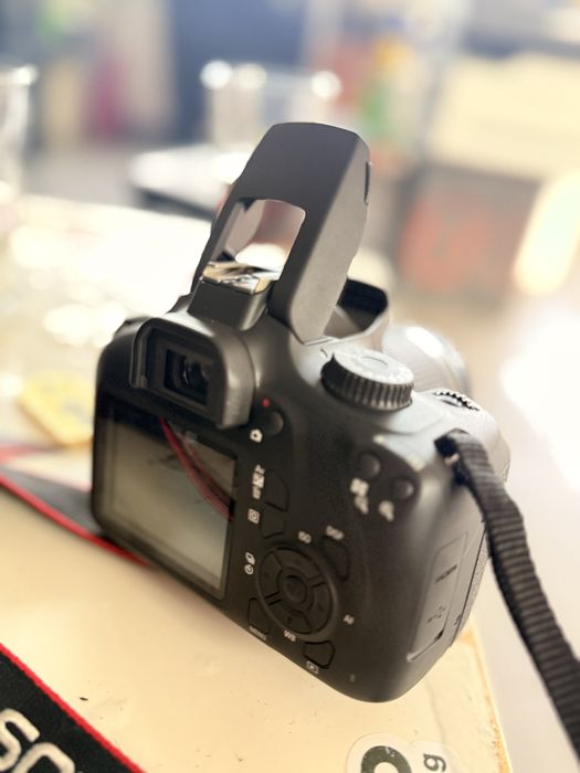 Canon Eos 4000d