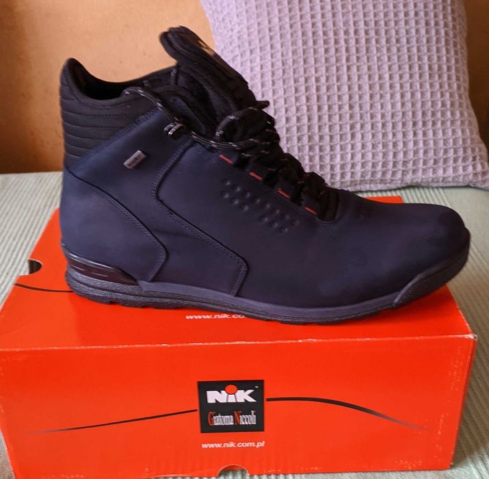 Зимни обувки неупотребявани, естествена кожа