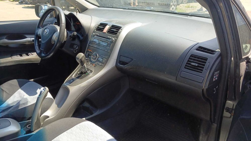 Dezmembrez Toyota Auris CV Automata 1.4 Diesel Din 2007 - 1ND-TV