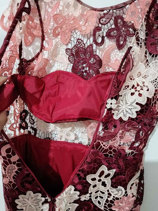 Дамски рокли направени за ателие в Италия с висококачествен материал