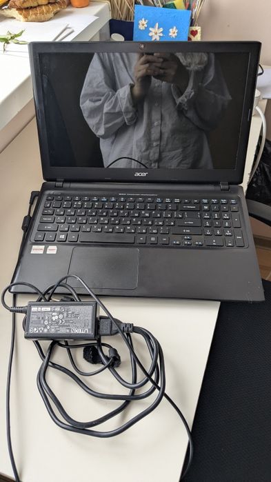 Ноутбук acer срочно продам