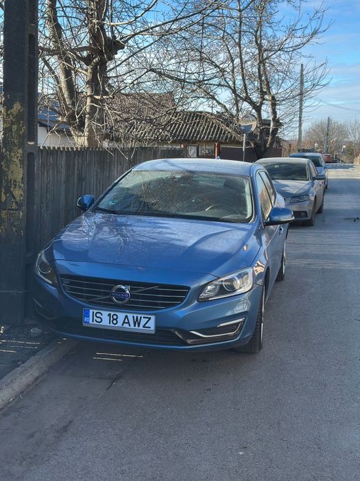 Volvo v60 plug-in hybrid 2,4 diesel