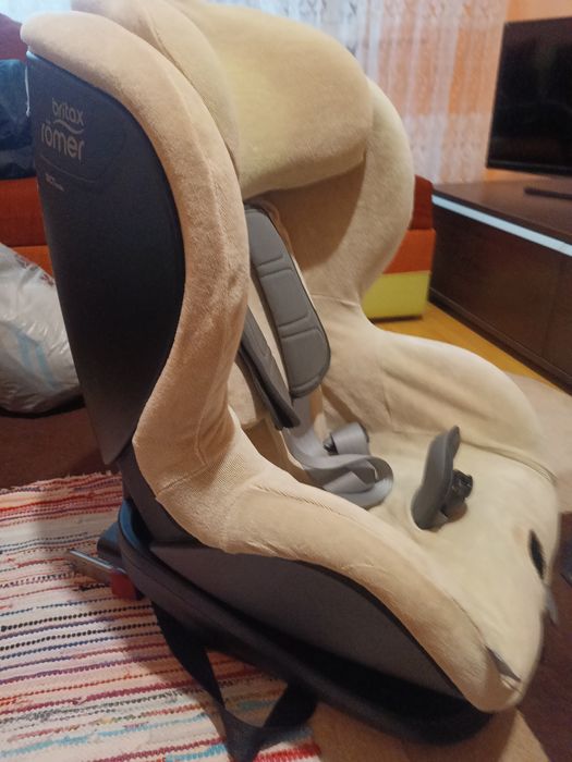 Scaun masina britax romet trifix romer i